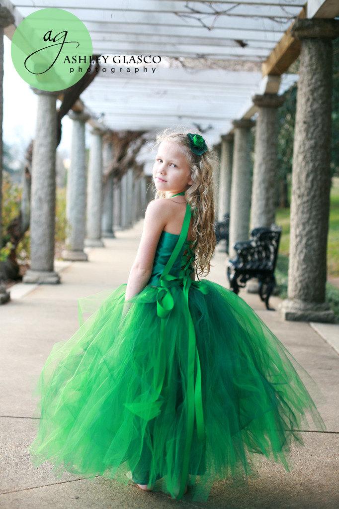 زفاف - Green Flower Girl Wedding Tutu Emerald Kelly Hunter Green and Satin Fabric Lace-Up Top for Weddings, Bridal, Special Occasions