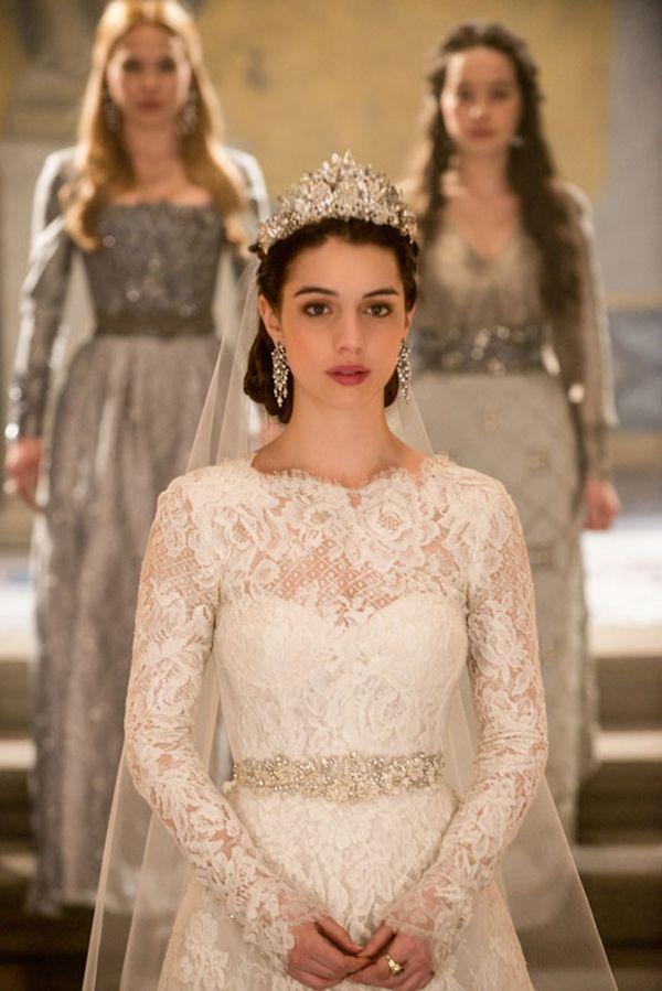 Wedding - 34 Of The Most Memorable Wedding Dresses In TV History