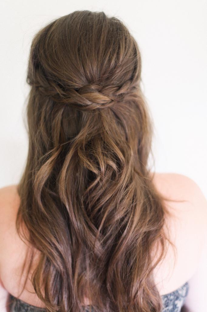 Hochzeit - 13 Simple Braided Hairstyles For Beginners