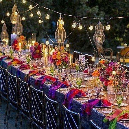 Свадьба - StrictlyWeddings On Instagram: “For The Love Of The Outdoors! @alchemyeventsvw Always Delivers The  For Tablescapes And Wedding Beauty. At @parkerpalmsprings…”