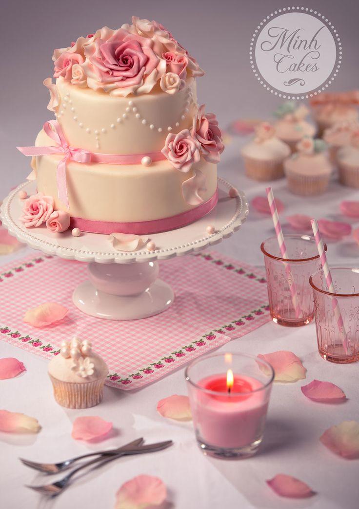 Hochzeit - Round Wedding Cakes