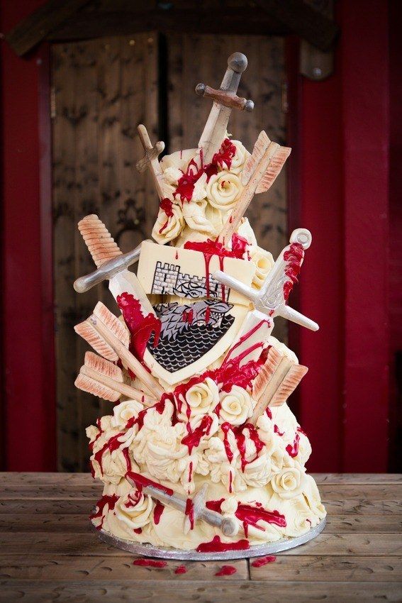 Свадьба - 19 Spectacularly Nerdy Wedding Cakes