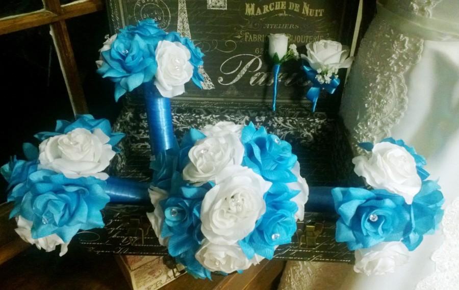 17 Piece Malibu Blue White Rose Bridal ...