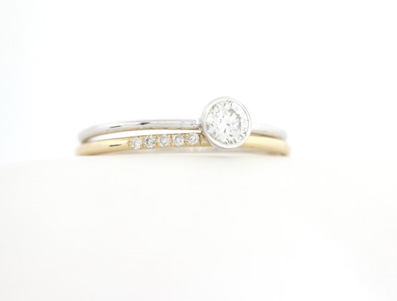 Hochzeit - Round Brillaint Cut Diamond Engagement Ring Set, 14K Gold Thin Dainty Bezel Set Engagement Ring With Wedding Band, Stacking Diamond Rings