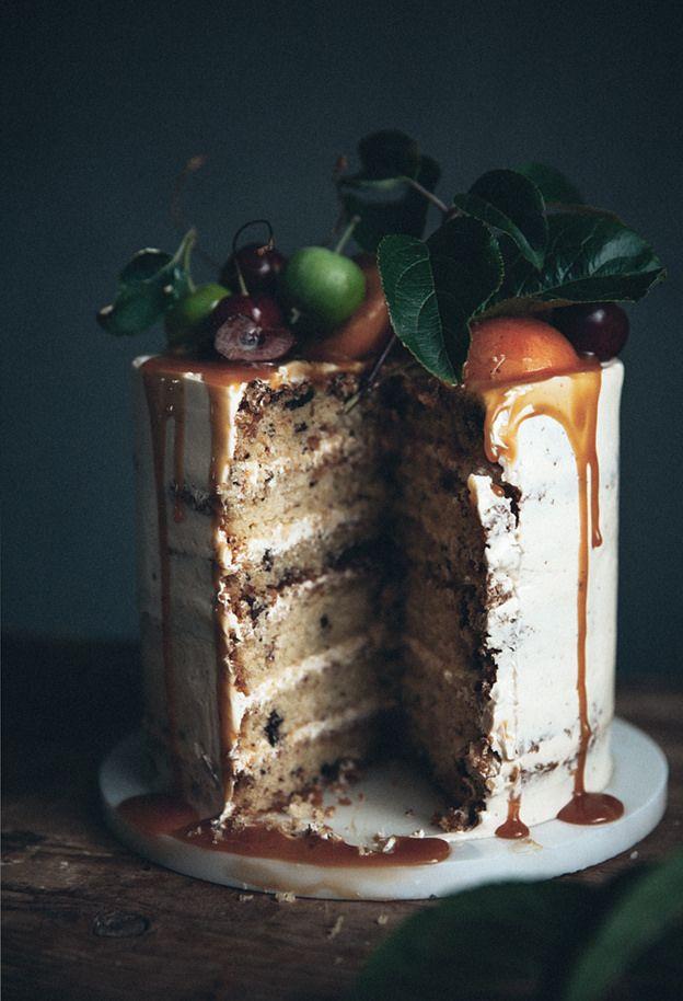 Hochzeit - Brown Butter Chocolate Chip Cake With Bourbon Caramel Frosting