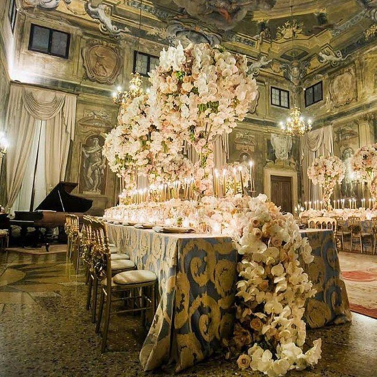 Mariage - Belle The Magazine On Instagram: “A  Reception Fit For Queen! By @karentranevents @eventsbynadia @italianweddingsandevents @whitehouse_crockery And…”