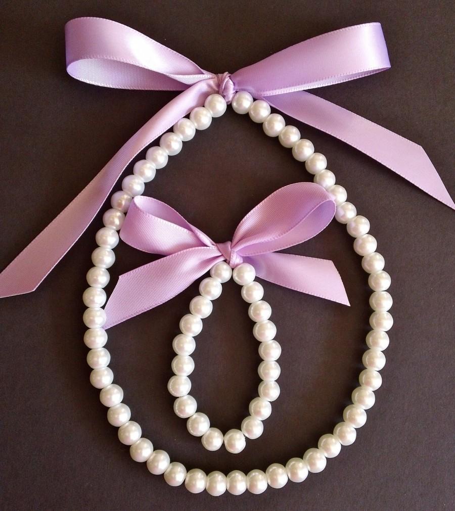 Hochzeit - Little Girl Ivory Pearl Neckalce , White Pearl Necklace and Bracelet Set, Flower Girl Necklace,  Flower Girl Bracelet, Pearl Necklace
