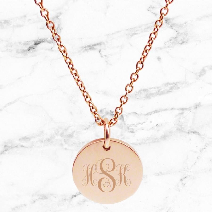 Свадьба - Rose Gold engraved pendant - Perfect personalized gift for your sister, bestie or Bridesmaid (Made in Australia)