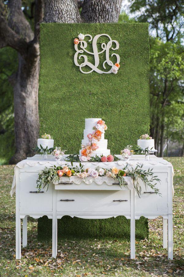 Mariage - Sweet Southern Peach Wedding Shoot With A Floral Monogram