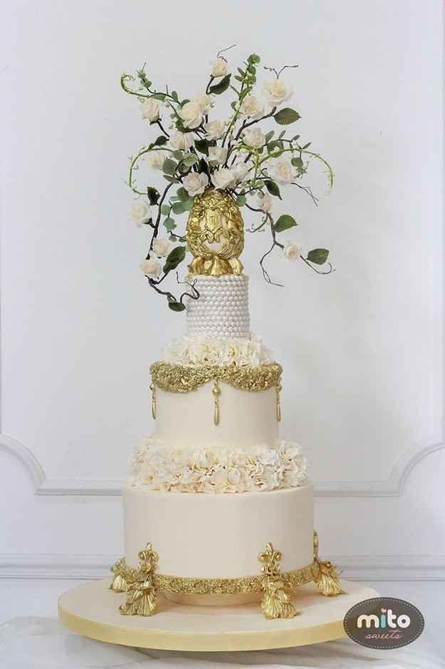 Mariage - 25 Incredibly Beautiful Wedding Cakes That Won 2015