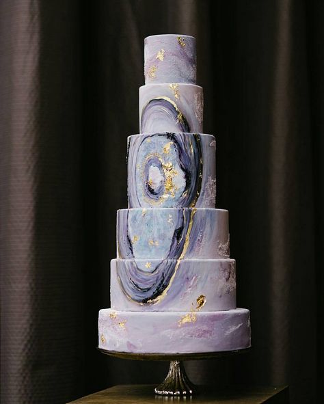 Свадьба - 25 Incredibly Beautiful Wedding Cakes That Won 2015