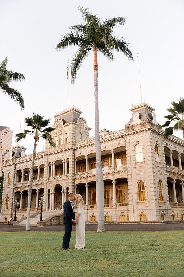 Hochzeit - Iolani Palace Wedding In Honolulu By Ashley Camper