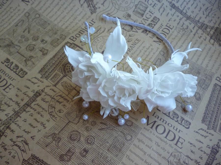 Свадьба - Tiara with flowers, hair hoop rose, bride tiara, tiara bridesmaid, bridesmaids hairband , hair white rose, rose wreath, wedding wreath