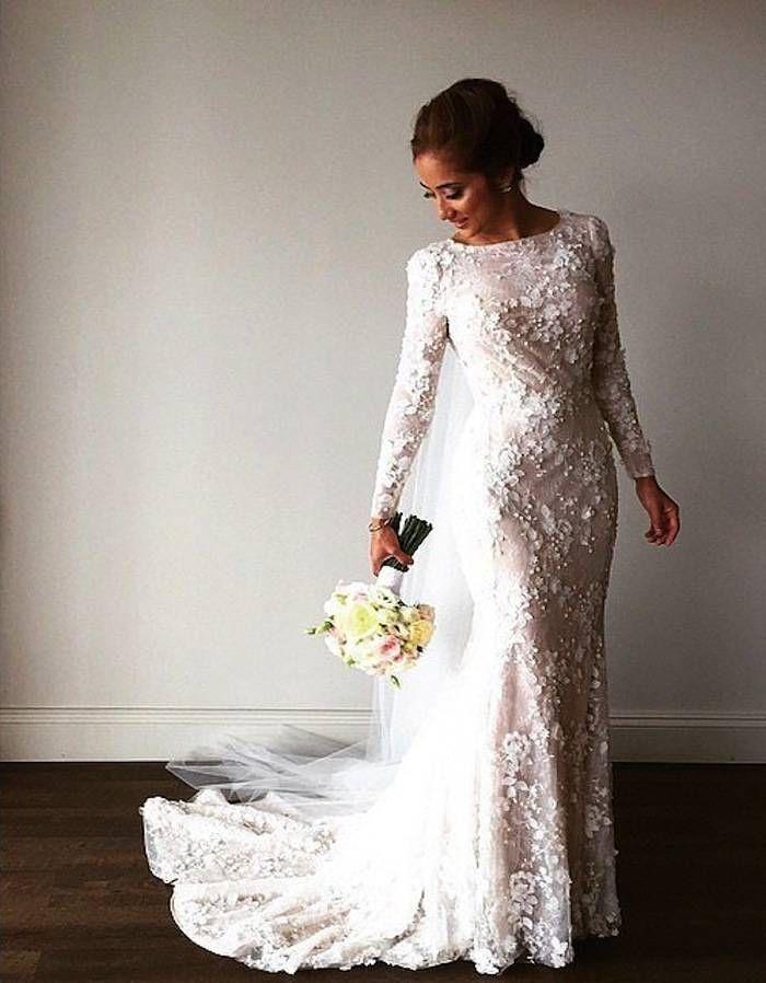Свадьба - Modest Wedding Dresses With Pretty Details