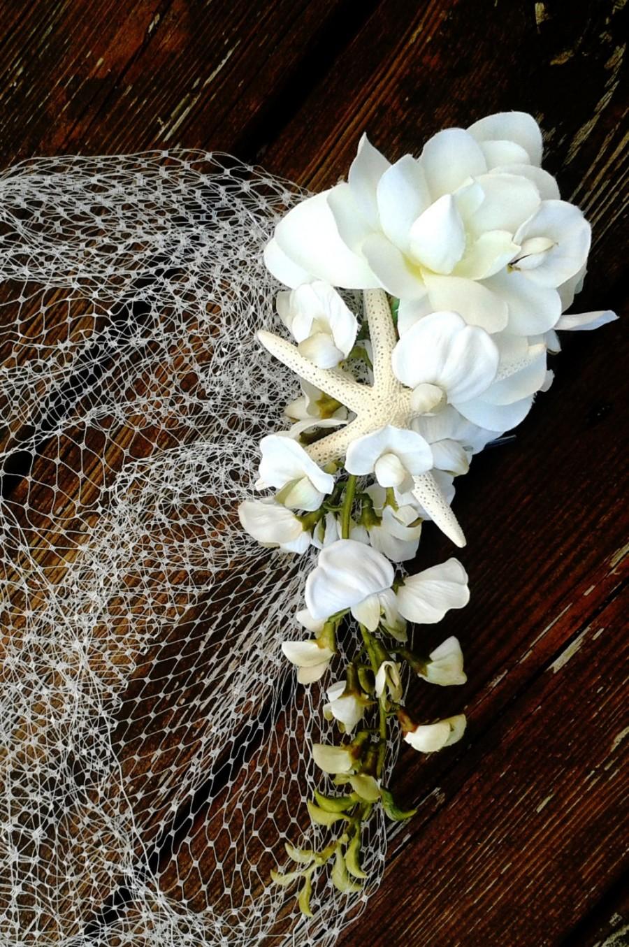 Hochzeit - BRIDAL VEIL - Ivory Blusher, Wedding, Headpiece, Hair piece, Tropical Hair Accessory, Fascinator, Veil, Wedding Headpiece, Tropical Wedding