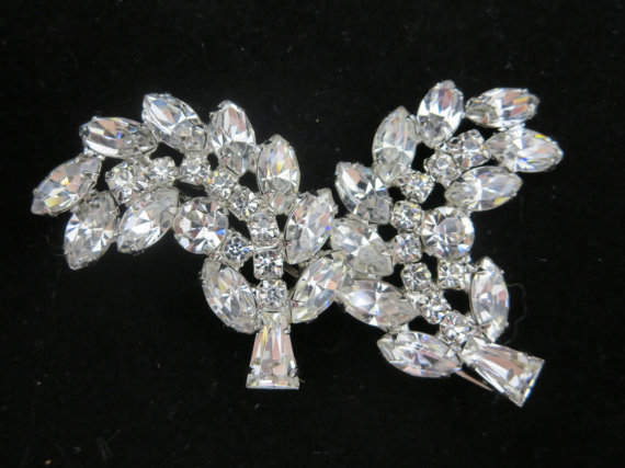 Mariage - 1950s Weiss Rhinestone Brooch - Bridal Costume Jewelry Clear Stones