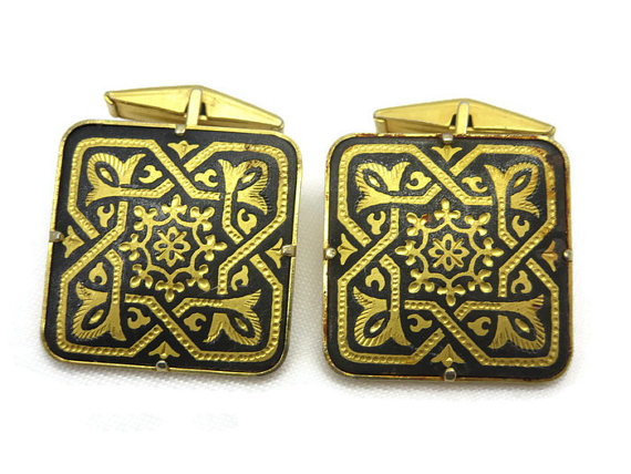 Hochzeit - Damascene Cufflinks - Celtic Knot, Gold Black, Vintage Mens Accessories, 1960s
