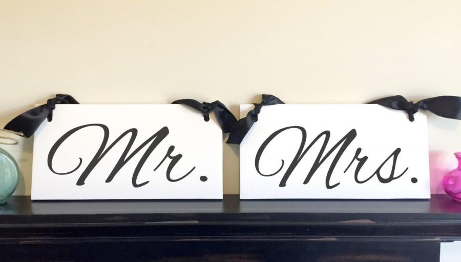 Wedding - MR. and MRS. CHAIR Signs, Wedding signs, Custom Wedding signs, Hanging Signs, Wedding Signage, Photo Prop, 6 x 12 inches