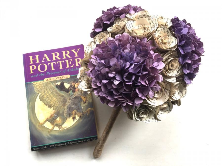 زفاف - Customized medium wedding book page bridal bouquet in YOUR colours & book, Harry Potter, Twilight, Hunger Games, etc - paper wedding bouquet