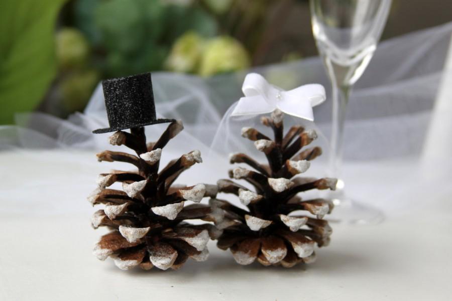 Свадьба - Mr and Mrs Pinecones, Winter wedding cake toppers, pinecones toppers, Frosted pinecones, Rustic woodland cake, Mountain Wedding centerpiece