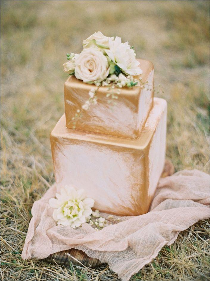 Wedding - 30   Gold Wedding Cake Ideas That Sweeten Your Big Day