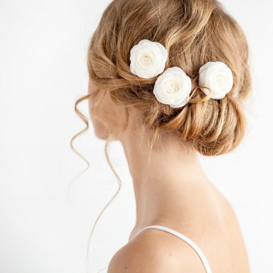 Hochzeit - Bridal Hair Pins Roses Set of 3 - Rose Hair Pins - Wedding Hair Pins - Ivory OR White - Wedding Hair Accessories
