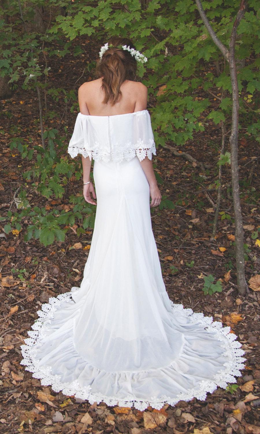Свадьба - Bohemian, Off The Shoulder Gown, Chiffon Wedding Dress, BOHO Bride - "Phiffer"