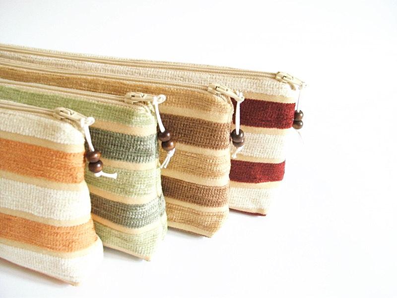 Wedding - Country Wedding Clutches, Set of 4, Rustic Bridesmaid Clutches, Bridesmaid Gift Bags, Unique Bridal Bags