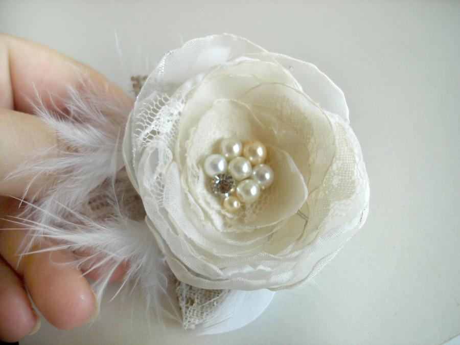 Hochzeit - SALE Ivory Wedding Flower  Hair Piece, Bridal Hair Clip, Rustic Wedding  Hair Flower Bridal  Accessories, Burlap Wedding  Ivory Fascinator