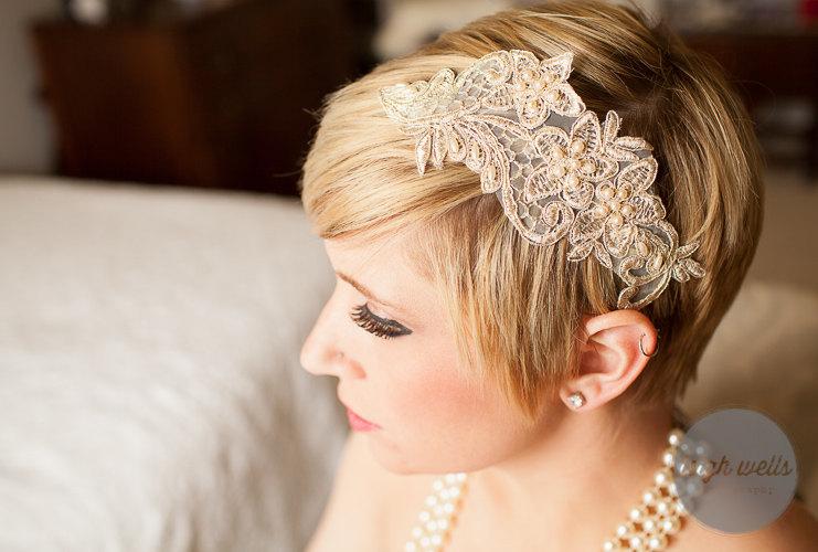 Hochzeit - Bridal clip in gold or in cream lace applique and pearls vintage style, bohemian style