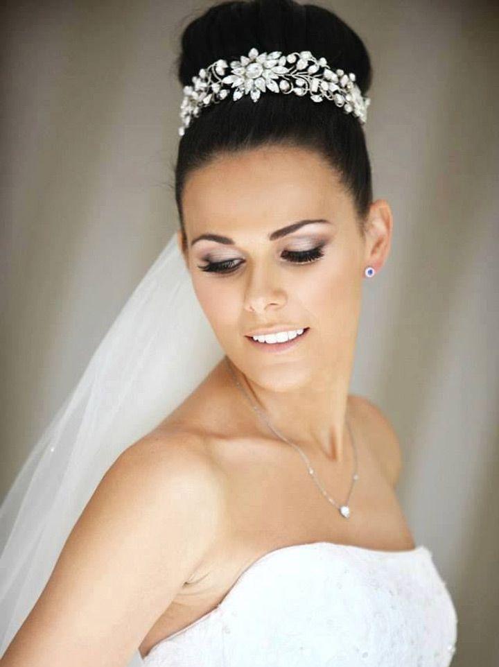 Wedding - 23 Exquisite Hair Adornments For The Bride - SMYBLOG