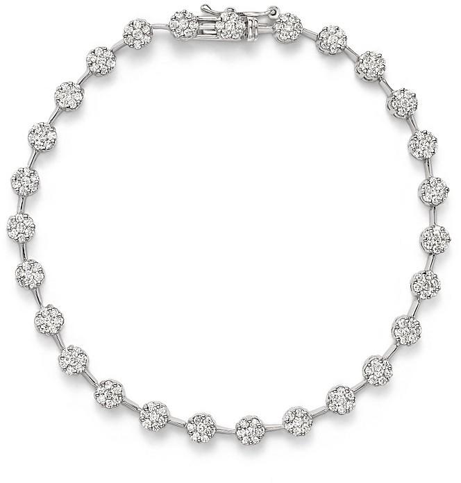 Mariage - Diamond Pavé Flower Bracelet in 14K White Gold, 2.0 ct. t.w.