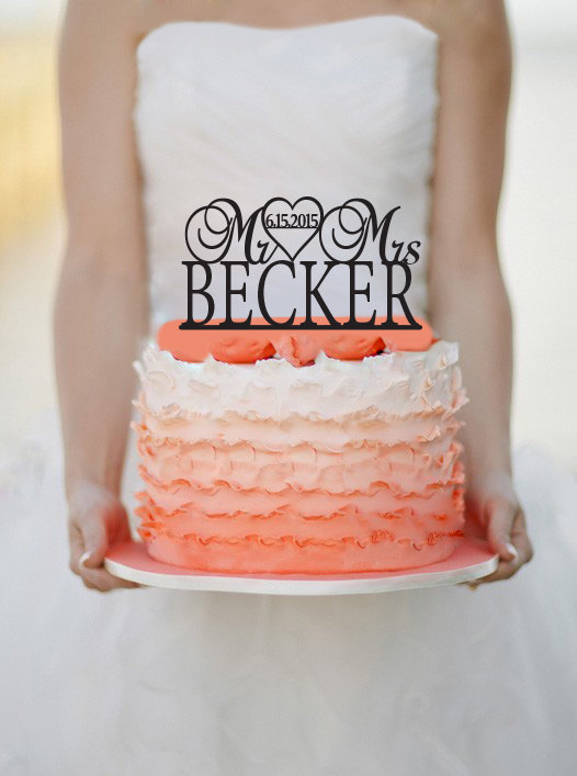 Свадьба - Mr & Mrs Wedding Cake topper with Date