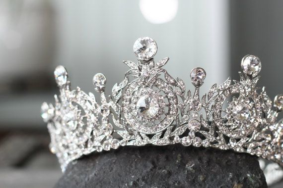 Hochzeit - Bridal Crown, Swarovski Crystal Wedding Crown, TANYA Edwardian Crystal Bridal Full Crown, Wedding Tiara, Diamante Tiara, Bridal Tiara