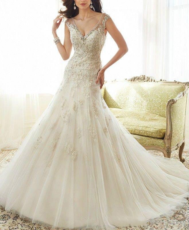 Свадьба - Beautiful Ivory Beads Lace Mermaid Wedding Dresses 2016 Appliques Sequins V-Neckline Bridal Gowns Lace Tulle Chapel Train Wedding Gowns Online with $107.6/Piece on Hjklp88's Store 