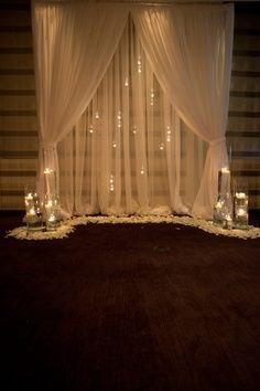 Mariage - 35 Dreamy Indoor Wedding Ceremony Backdrops