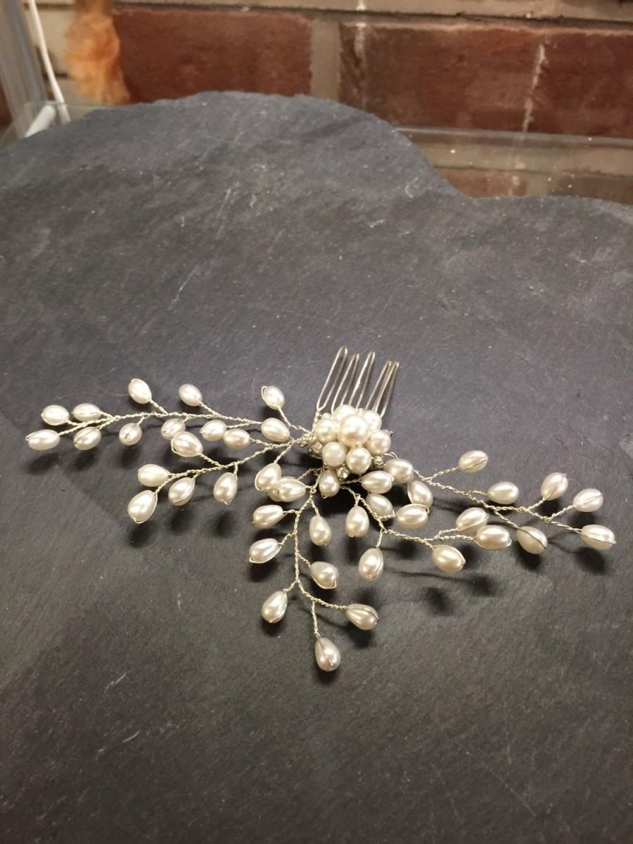 Wedding - Handmade  Pearl Comb