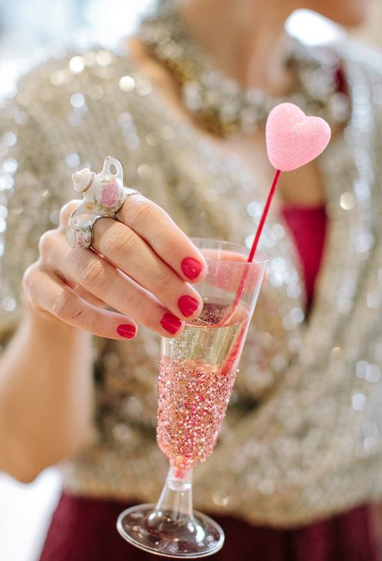 Mariage - Glitter Champagne Flute And Pink Heart Stirrer