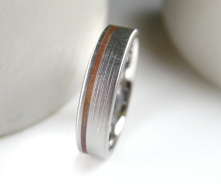 Mariage - Men's Copper Inlay Wedding Band Comfort Fit