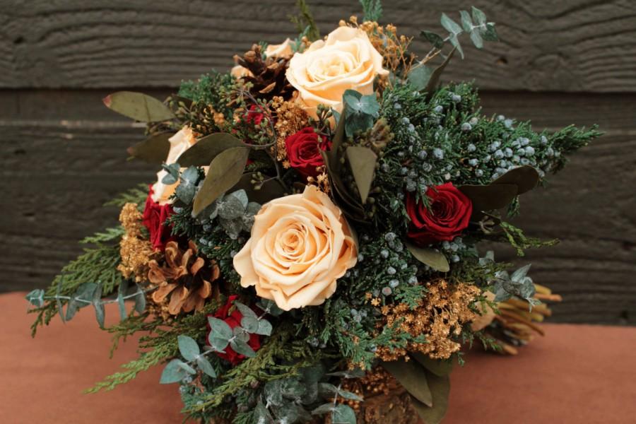 Mariage - Rustic Winter Champagne and Burgundy Wedding Bouquet, Winter Wedding Bridal Bouquet, Pinecone and Rose Brides Bouquet with Fragrant Foliage