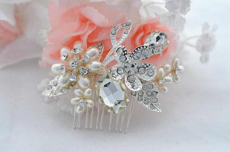 Свадьба - SWAROVSKI wedding bridal crystal pearl head piece