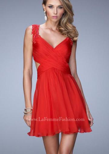 Mariage - 2016 Sleeveless Appliques A-line Red Straps Short Length Beading Open Back Chiffon Ruched