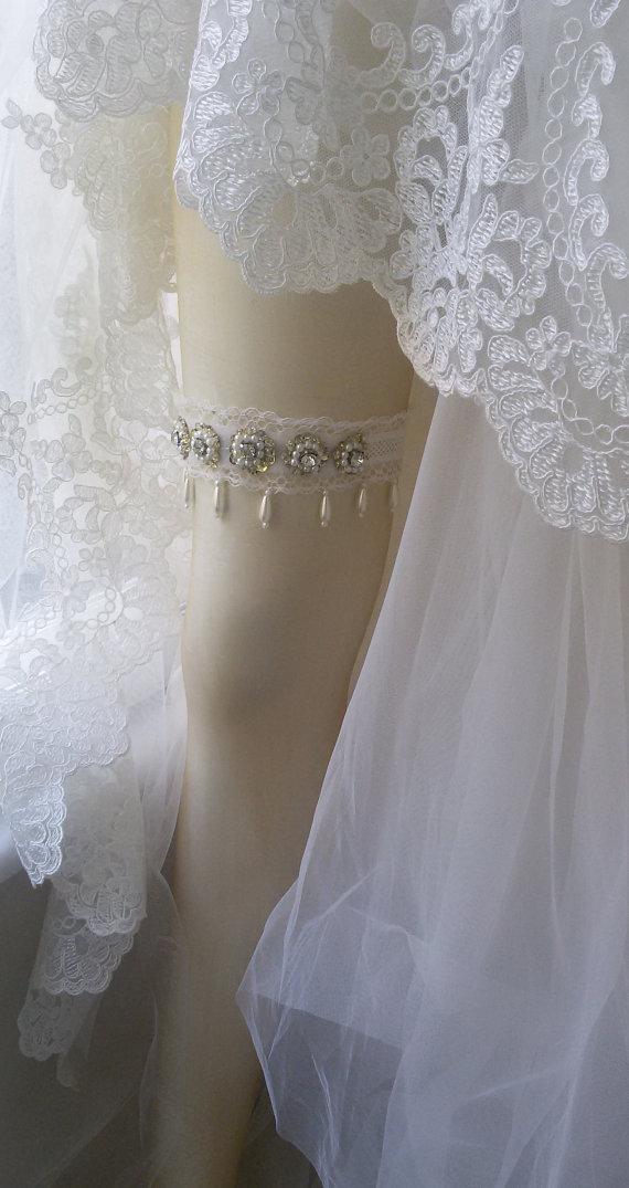 Hochzeit - Wedding garter ,Wedding leg garter, Wedding Leg Belt, Rustic Wedding Garter, Bridal Garter , Of white Lace, Lace Garters, ,Wedding