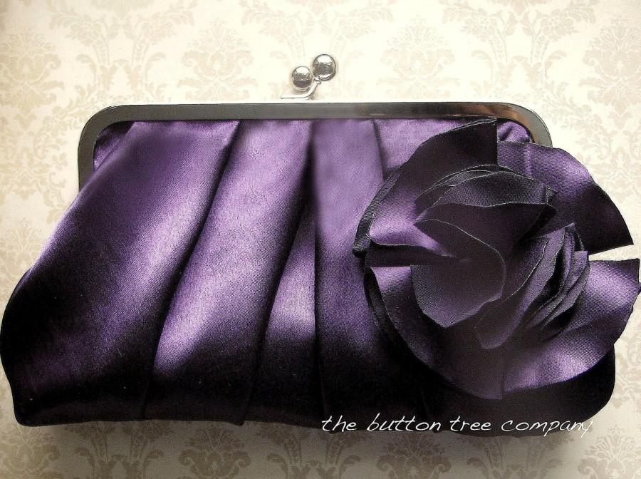 Свадьба - Purple Bridal and Bridesmaid Clutch Purse with Purple Flower Adornment- Custom- Pleated