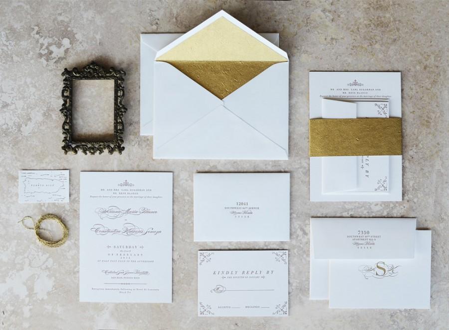 Свадьба - Vintage Typography Wedding Invitation - Deposit