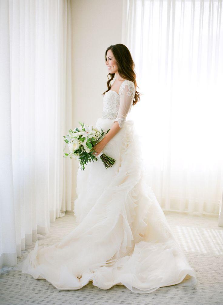 Hochzeit - Find Your Dream Dress: 35 Secrets From Real Brides