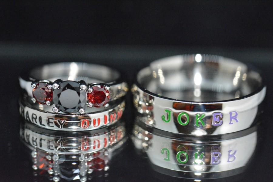 Свадьба - Harley and Joker Rings, Black Diamond CZ and Garnet CZ, Complete 3 Piece Wedding set Joker & Harley Quinn Wedding Comic Villains inspired