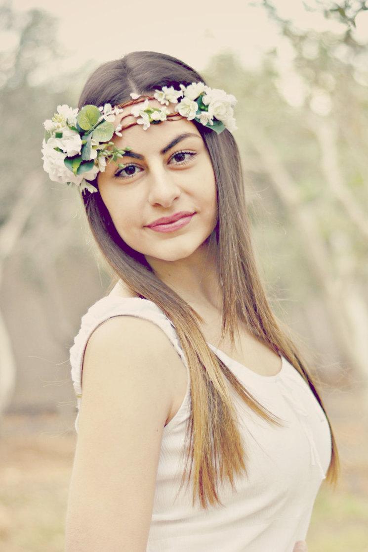 زفاف - Woodland hair crown, Rustic flower crown, Boho wedding head piece, White flower Bridal wreath, Ivory floral headpiece, style **Eleni**
