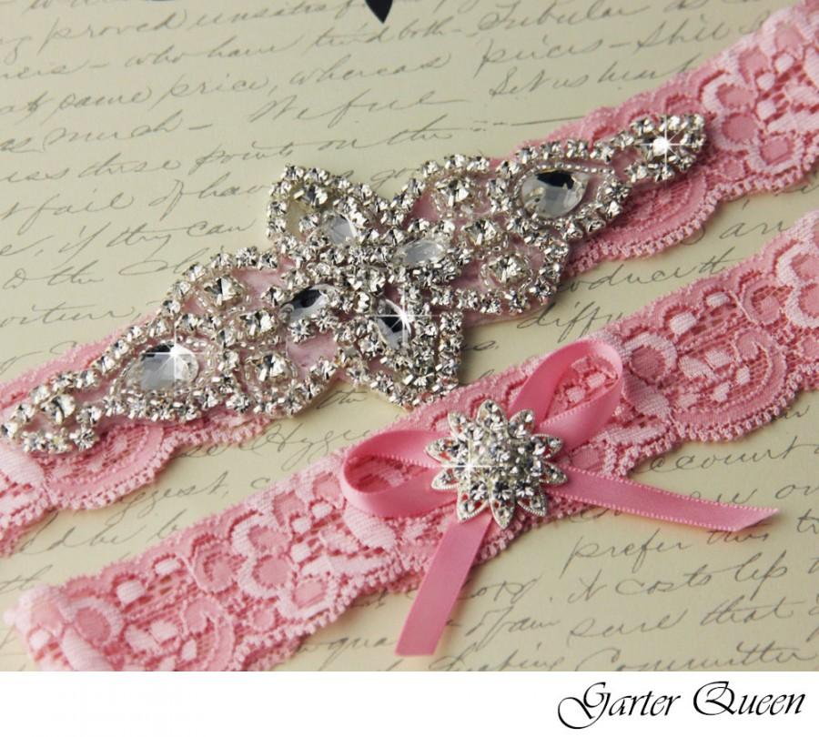 Hochzeit - Pink wedding garter, bridal garter Set, Stretch Lace garter, Rhinestone garter, Pink Lace Garter