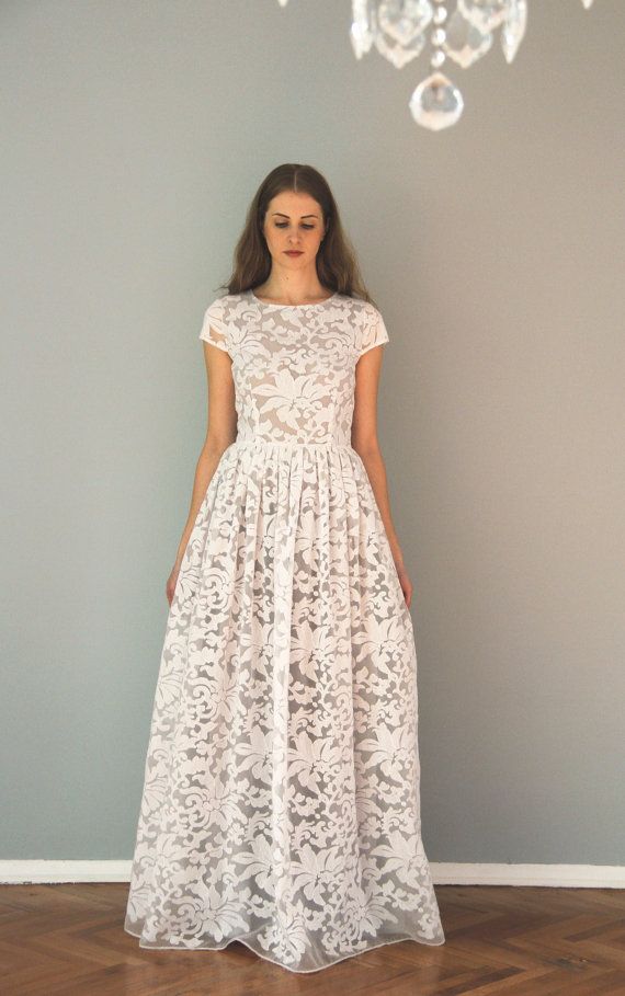 زفاف - White Organza Maxi Dress With Grey Lining